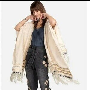 Johnny Was Aro Linen Cotton Fringed Poncho Wrap Boho Inspired One Size